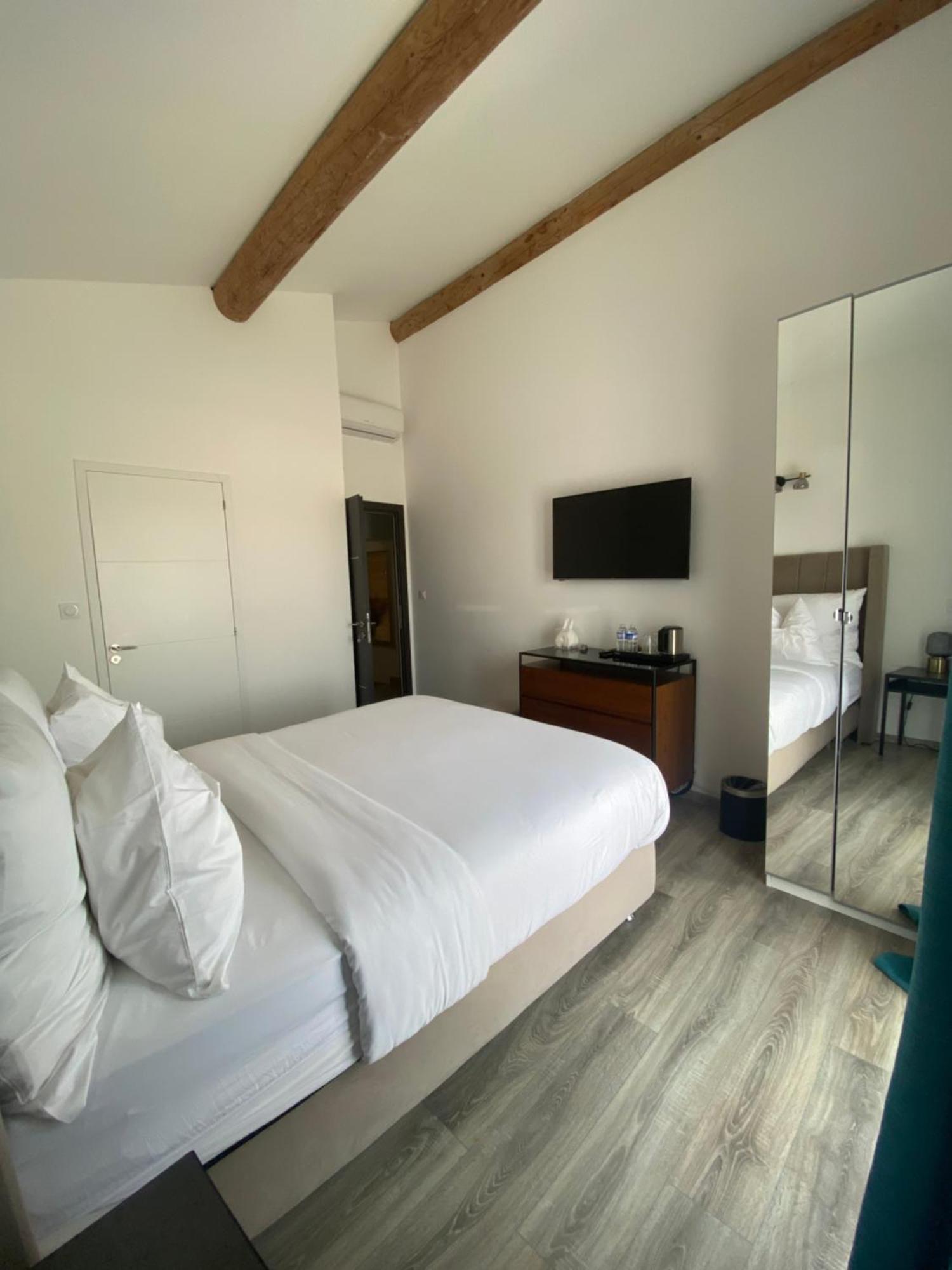 Bourg-Saint-Andéol O Bain Soleil B&B 외부 사진