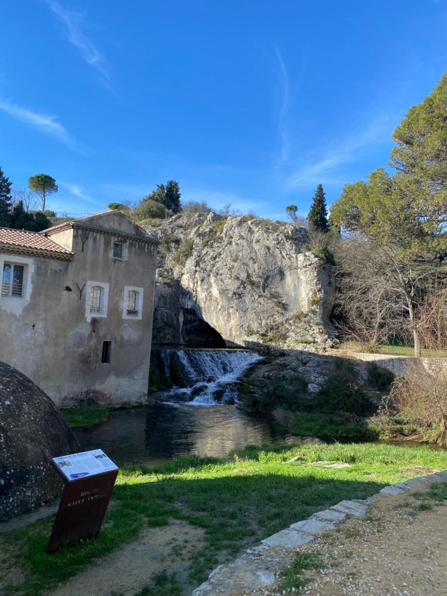 Bourg-Saint-Andéol O Bain Soleil B&B 외부 사진
